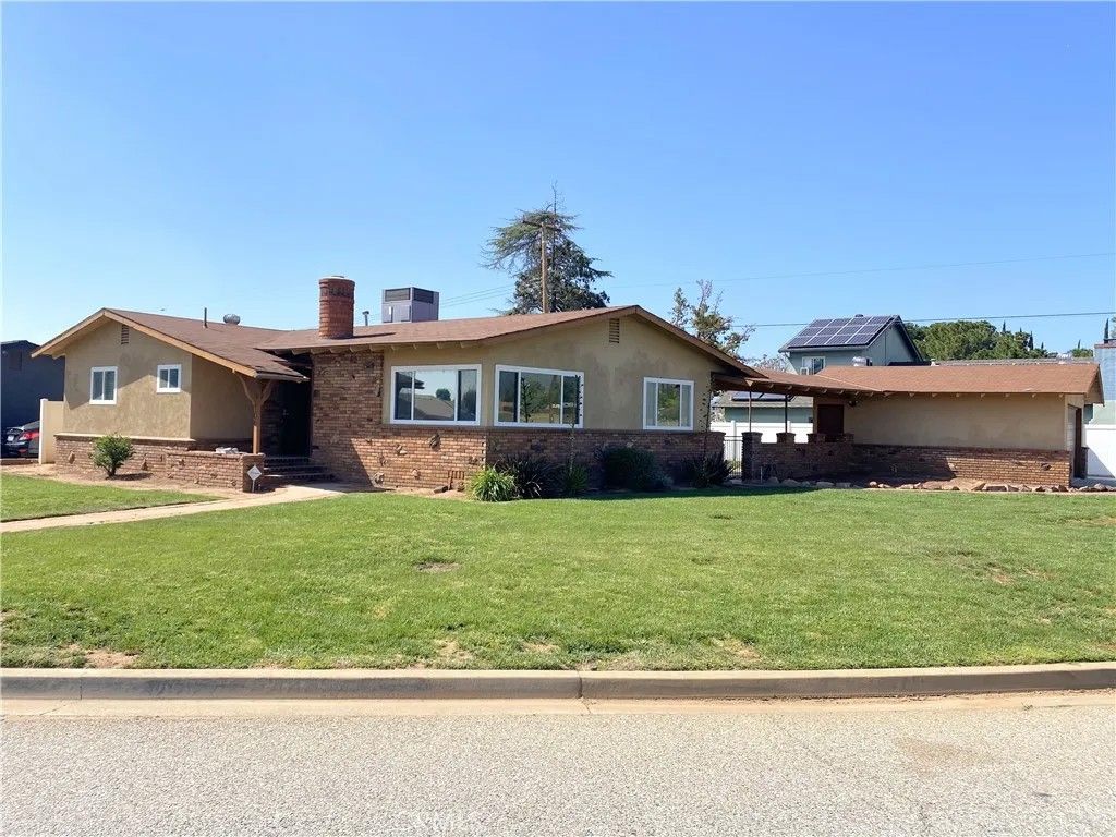 Photo of 106 Myrtlewood Drive, Calimesa, CA 92329 (MLS # IG26005948)