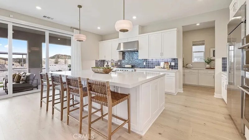 24373 Camino Oceano