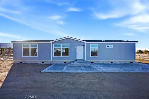 Property photo of 12076 Lager Road, Phelan, CA 92371