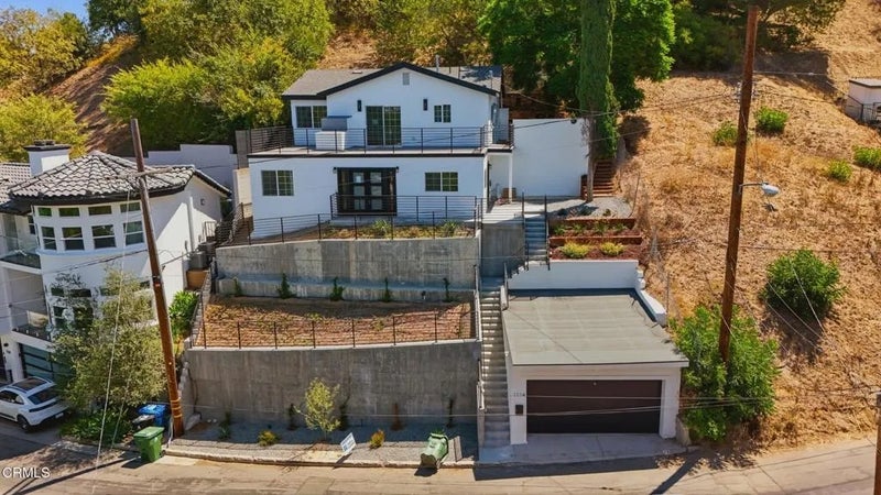 1114 Oban Drive