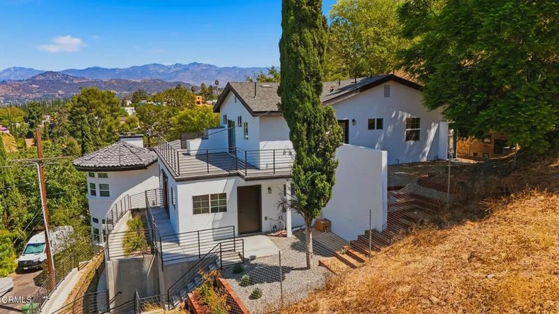 1114 Oban Drive