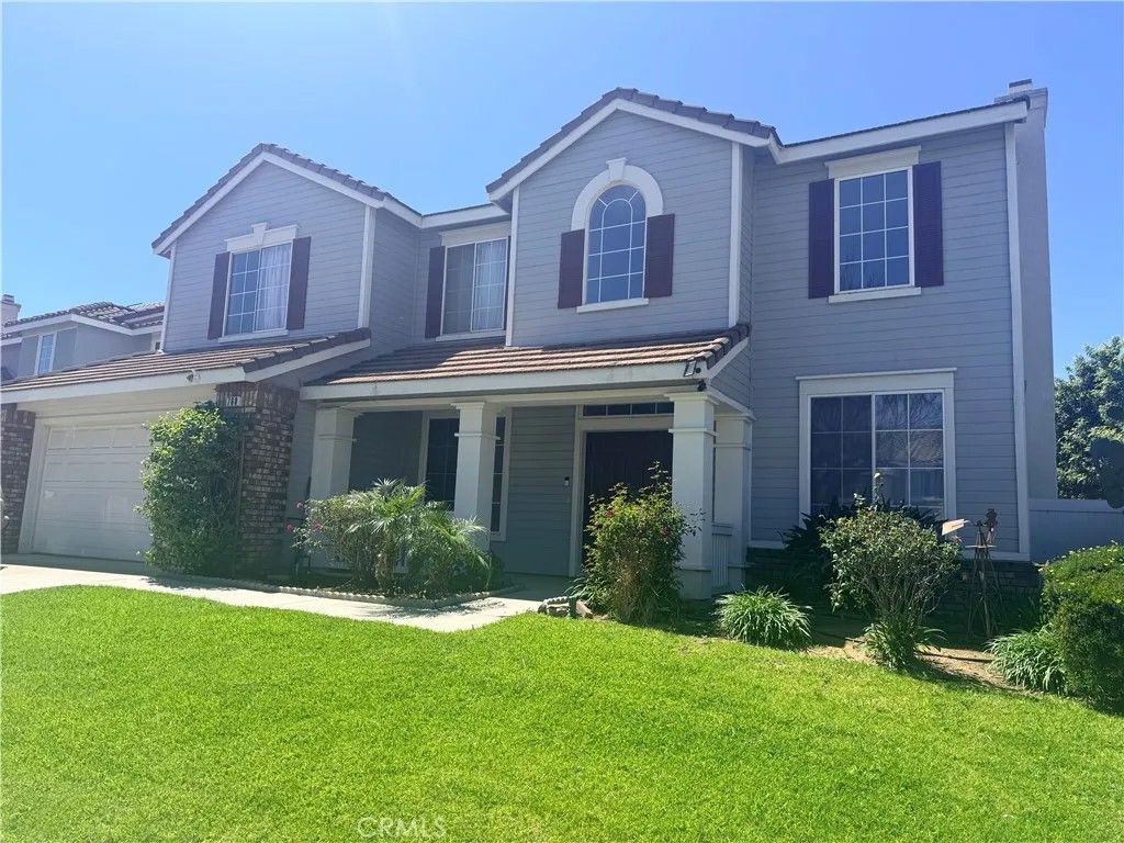 Photo of 768 Valdosta Cir, Corona, CA 92879 (MLS # SW26075787)