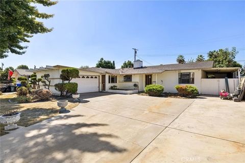 Photo of 1308 W Lighthall St, West Covina, CA 91790 (MLS # CV25232563)
