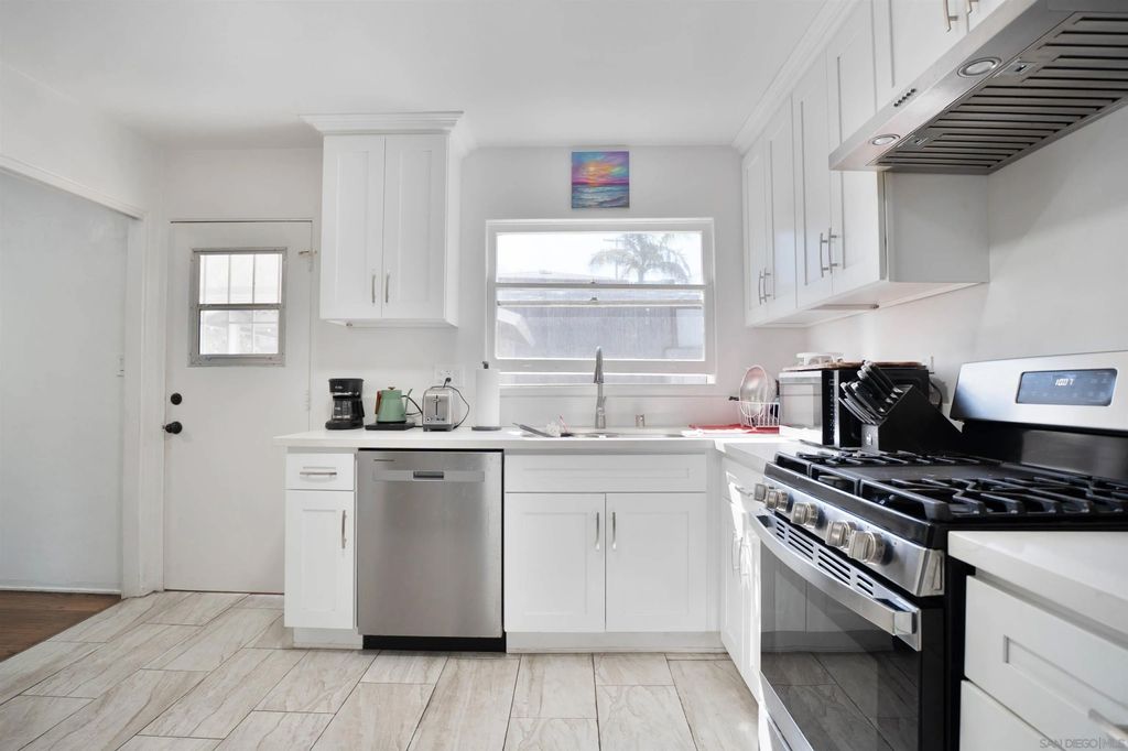 Photo of 7203 Blackton DR, La Mesa, CA 91941 (MLS # 260013307)