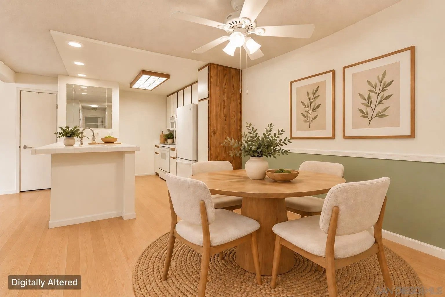 9169 Village Glen 256
