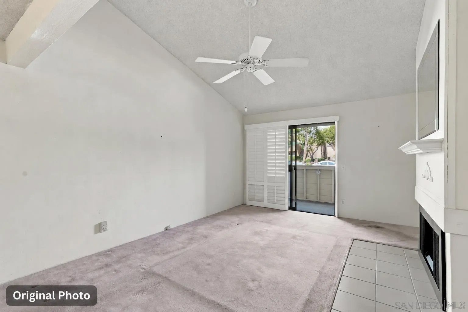 9169 Village Glen 256