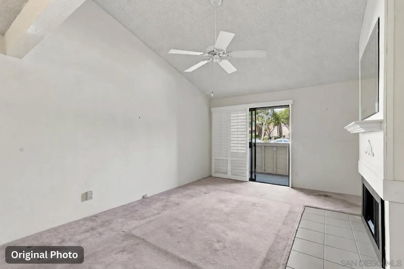 9169 Village Glen 256