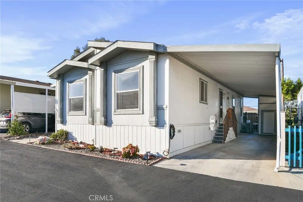 Photo of 1501 Palos Verdes #28, Harbor City, CA 90710 (MLS # SB25241054)