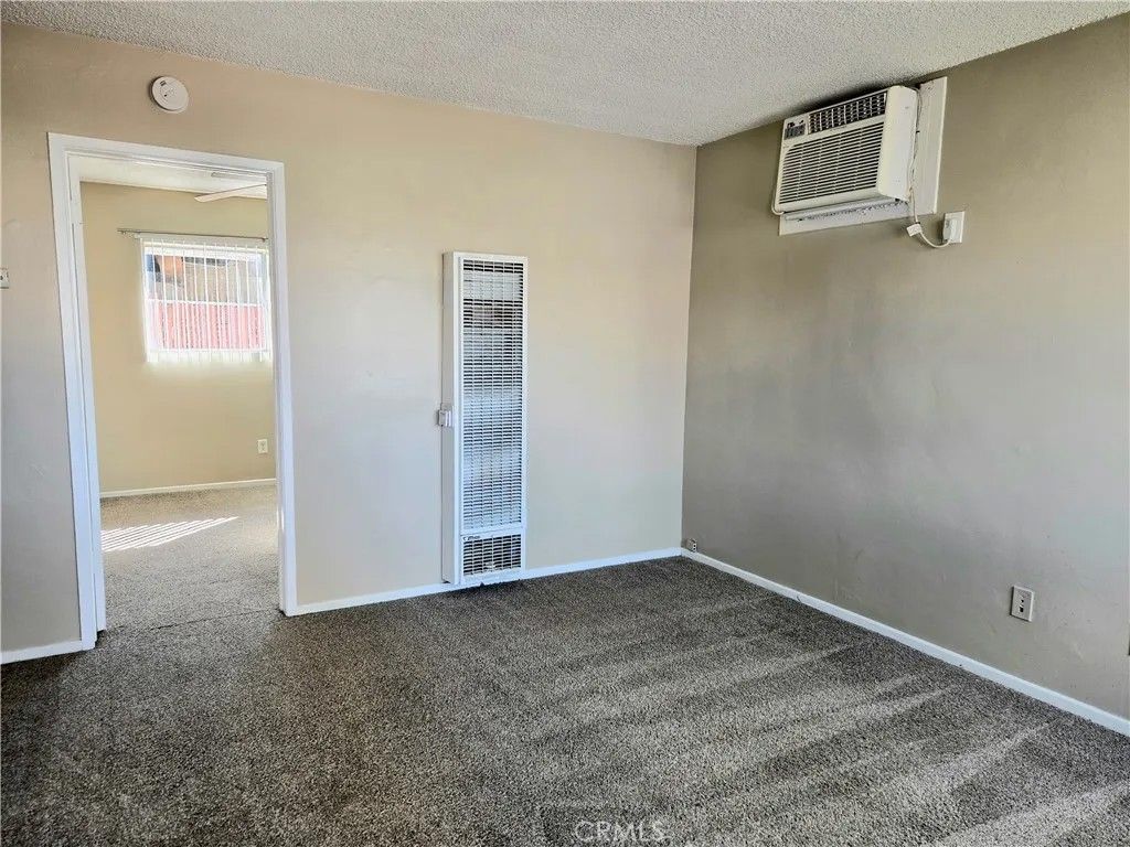 Photo of 981 W Kimball Avenue, Hemet, CA 92543 (MLS # CV26037934)