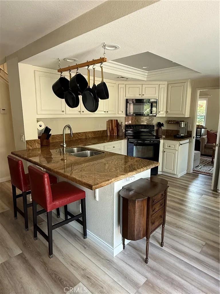 Photo of 2654 Seacrest Court, Vista, CA 92081 (MLS # ND26129758)