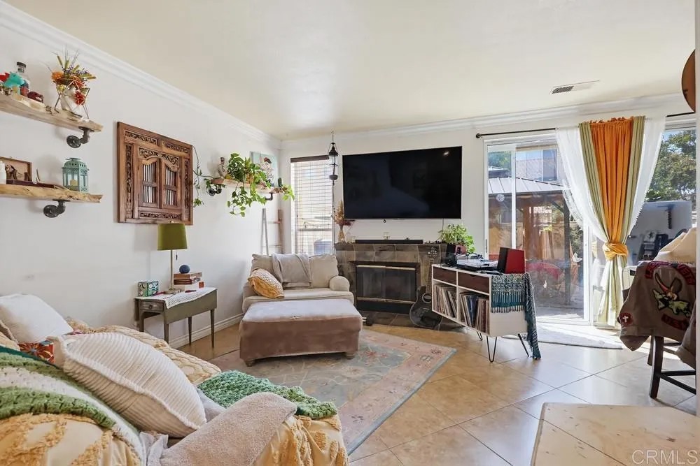 2194 Lago Ventana