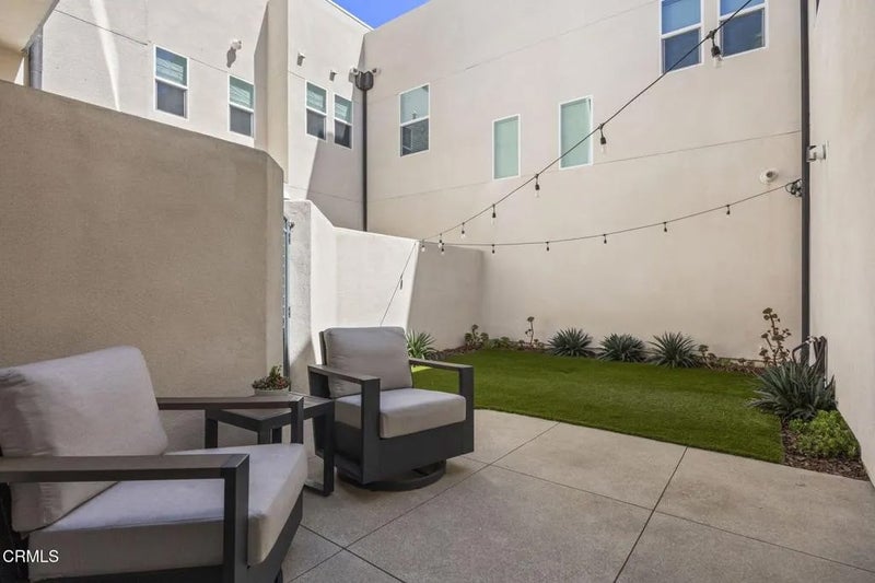 1230 E Thompson Boulevard 103