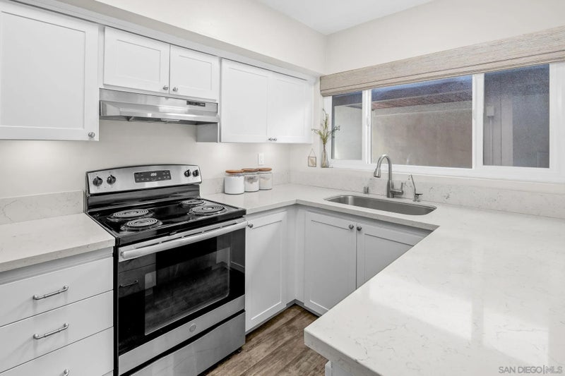 2600 Torrey Pines Road A32