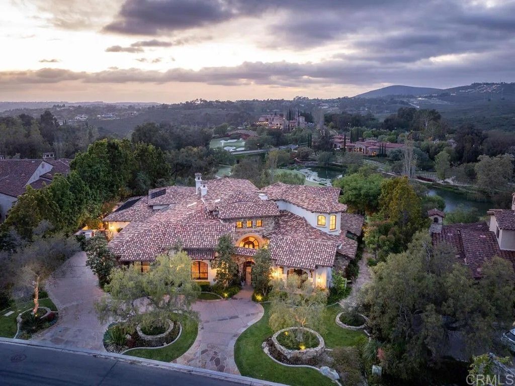 Photo of 18414 Calle La Serra, Rancho Santa Fe, CA 92091 (MLS # PTP2506744)