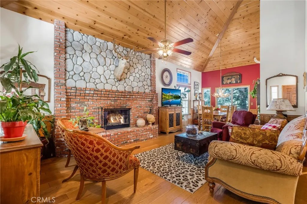 615 San Benito