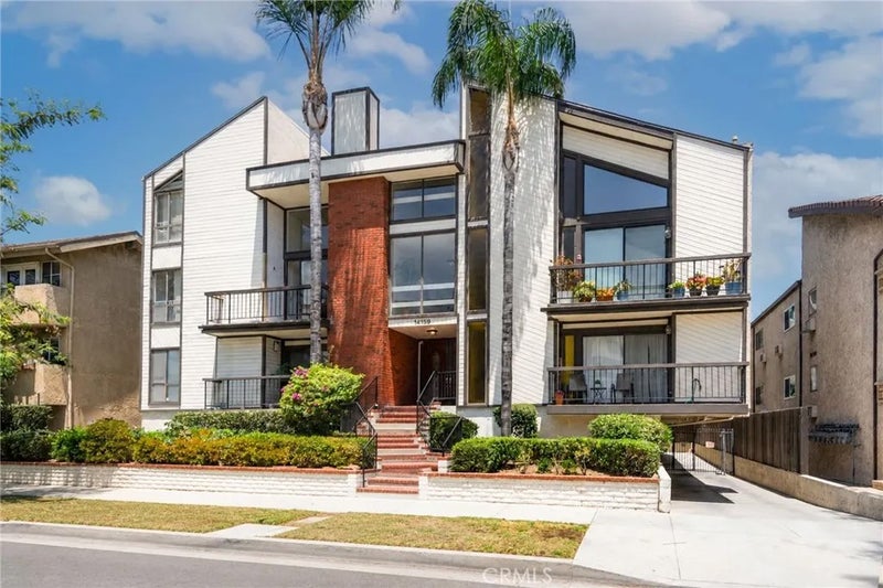 14159 Riverside Drive 103