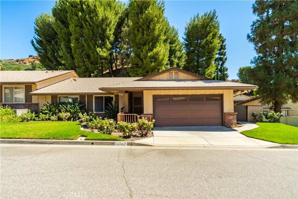 26562 Cardwick Court