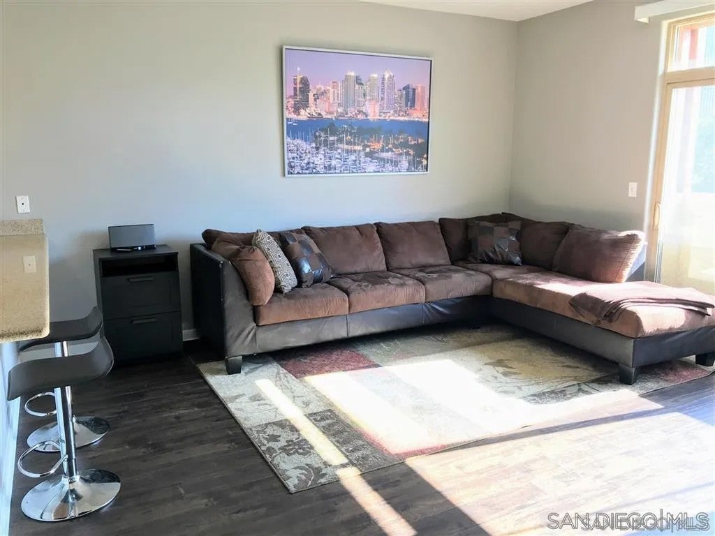 1501 Front St 326