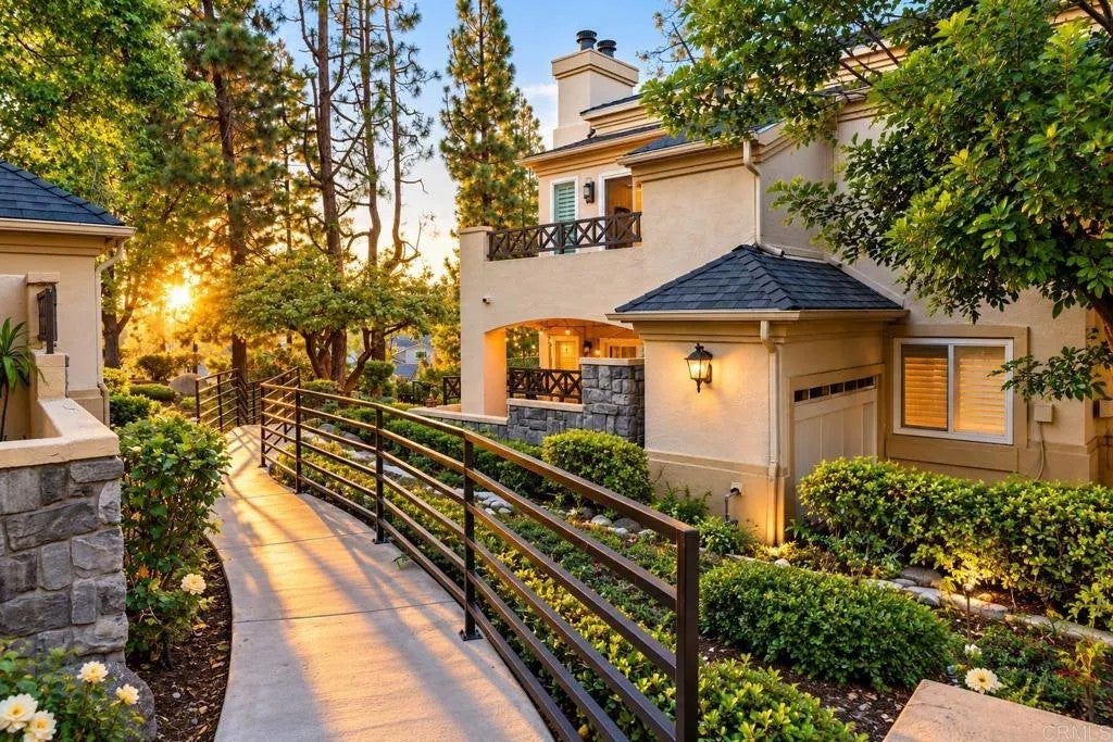 Photo of 2005 Lakeridge Circle #103, Chula Vista, CA 91913 (MLS # PTP2607950)