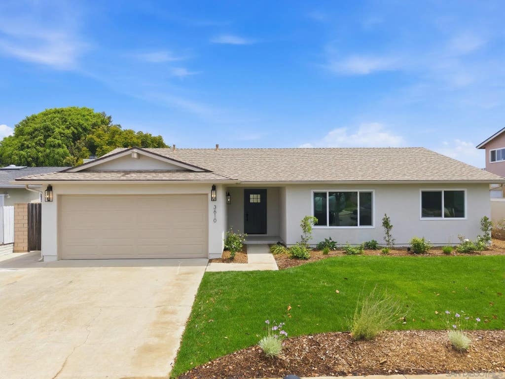 Photo of 3610 Trieste Drive, Carlsbad, CA 92010 (MLS # 260019901)