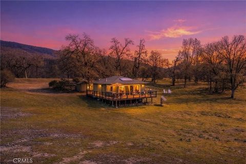 Photo of 30429 Ridgewood Drive, Outside Area (inside Ca), CA 95469 (MLS # LC26034043)