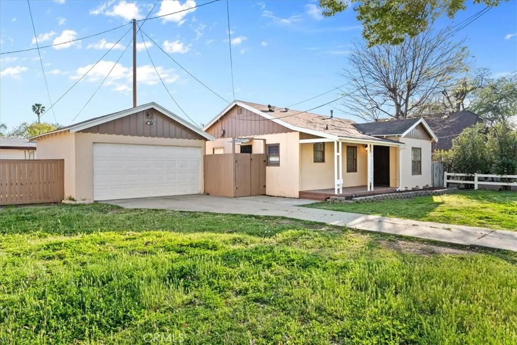 607 W Marshall