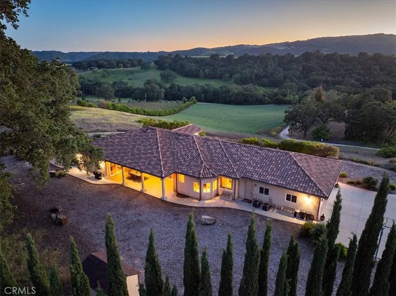5250 Vineyard