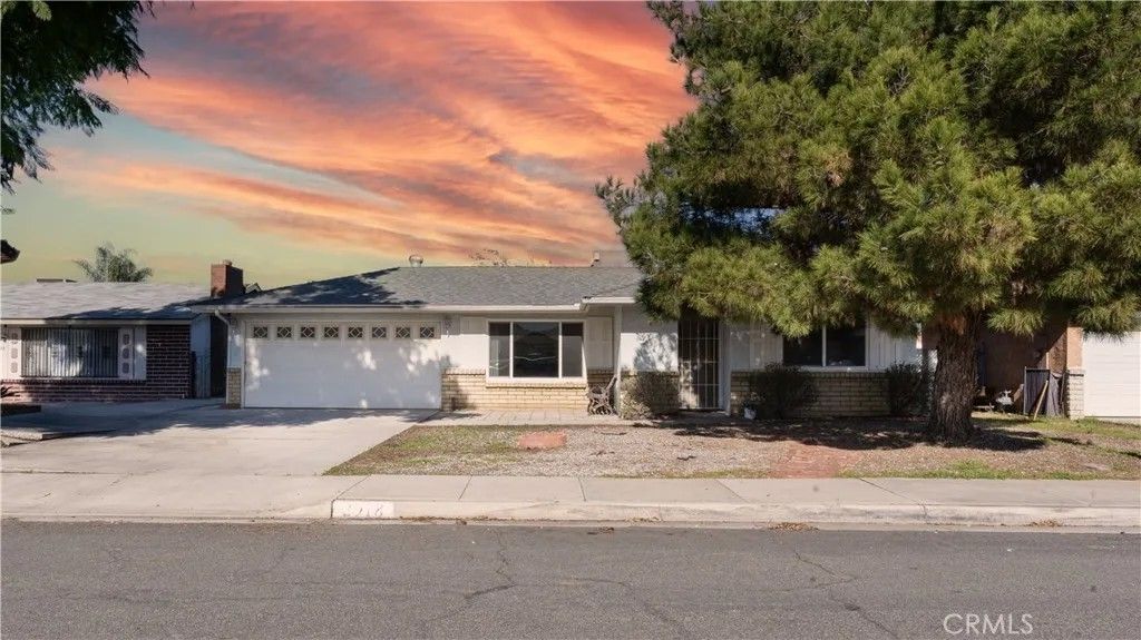 Photo of 2918 Cindy Ln, Hemet, CA 92545 (MLS # SW26013202)