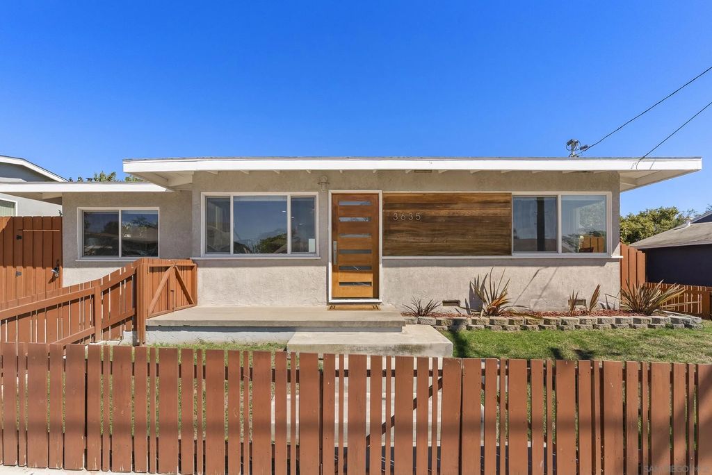 Photo of 3635 Tomahawk Ln, San Diego, CA 92117 (MLS # 260006836)