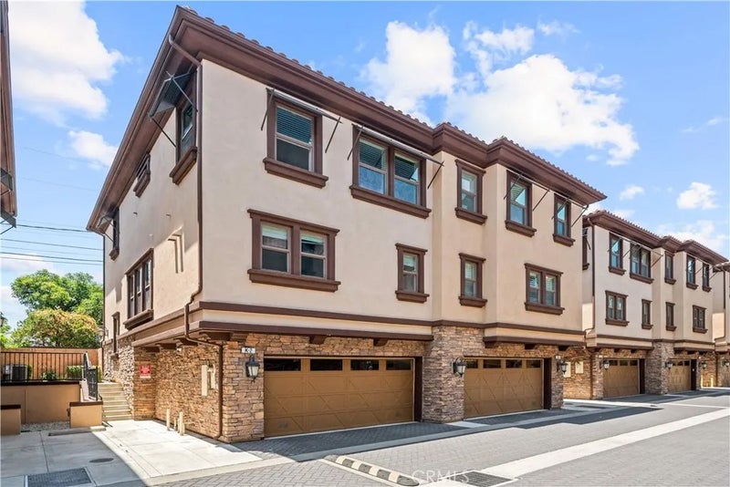 656 West Huntington Drive k-1