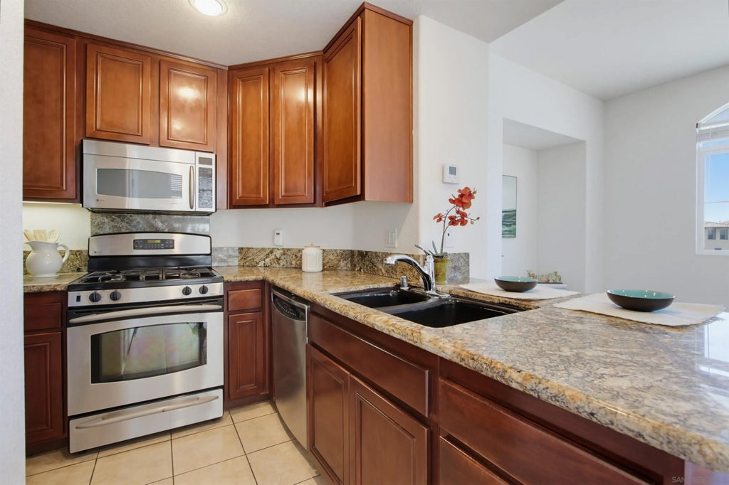 Photo of 550 Almond Rd, San Marcos, CA 92078 (MLS # 260016537)