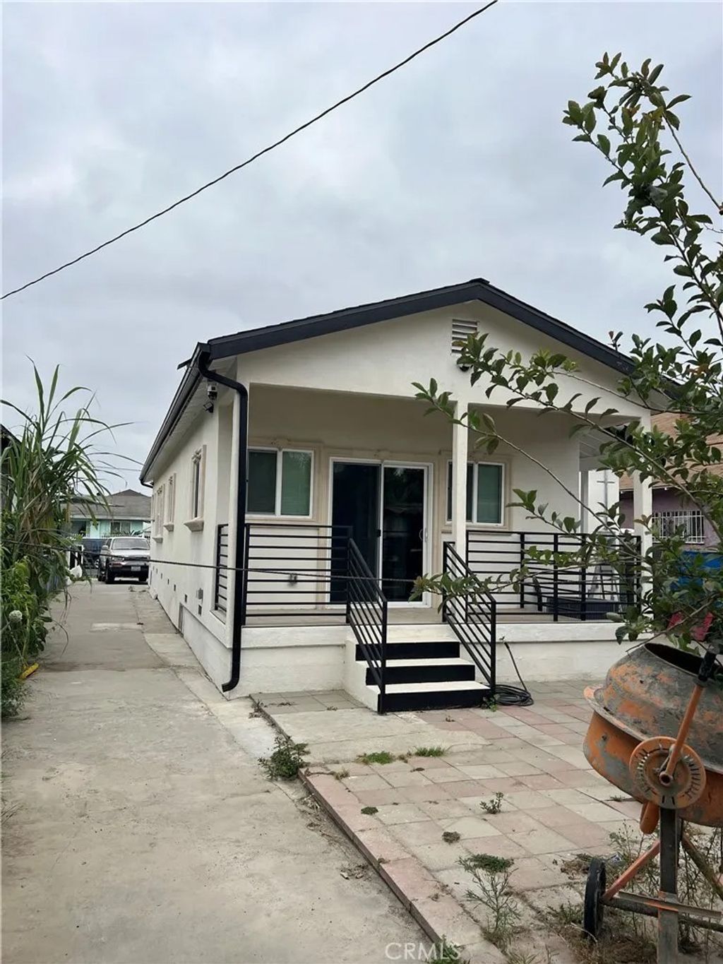 Photo of 175 E 49th ST, Los Angeles, CA 90011 (MLS # IN26113316)