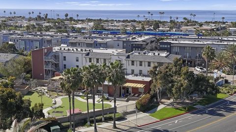 6801 Embarcadero Ln Carlsbad CA 92011