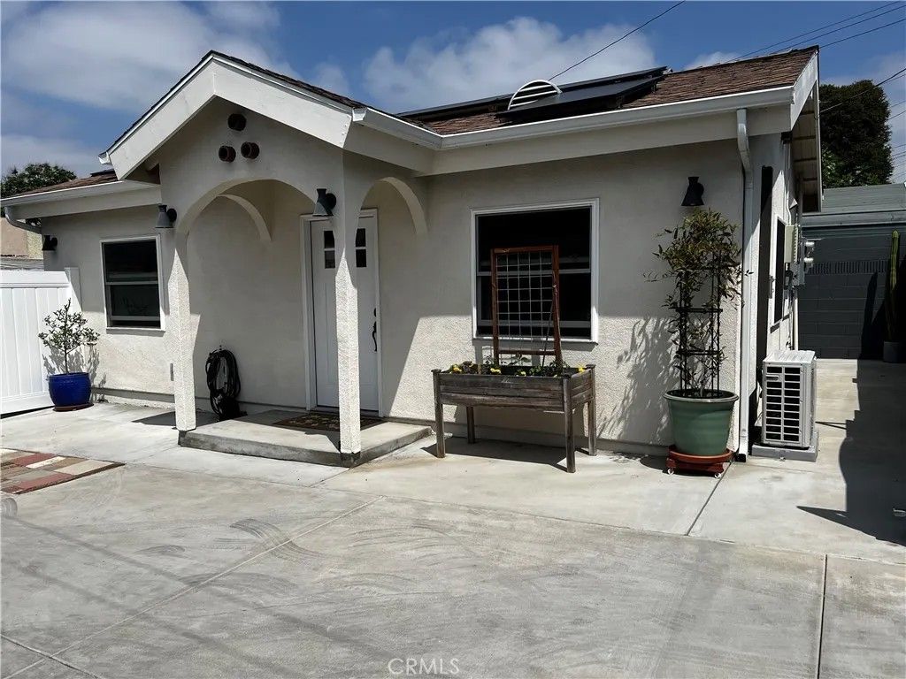 Photo of 8146 Washington Avenue, Whittier, CA 90602 (MLS # WS26095832)