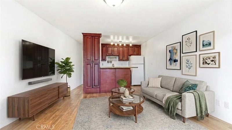 5585 E Pacific Coast 230