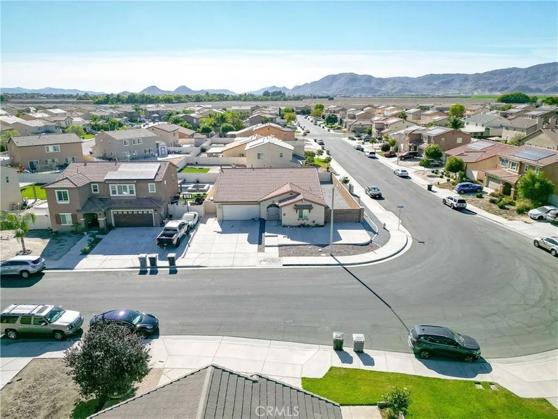 1676 Hayloft Place