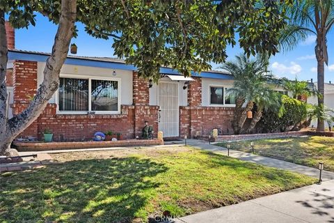 Photo of 16402 San Jacinto Street, Fountain Valley, CA 92708 (MLS # OC25245392) Photo of 16402 San Jacinto Street, Fountain Valley, CA 92708 (MLS # OC25245392)