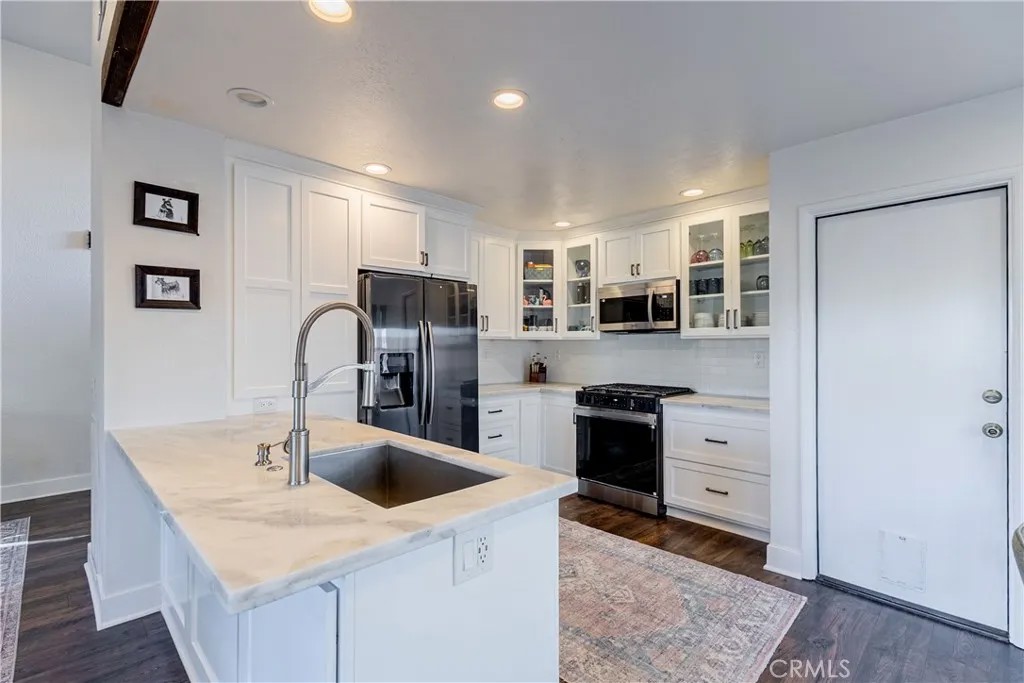 1248 Brookdale