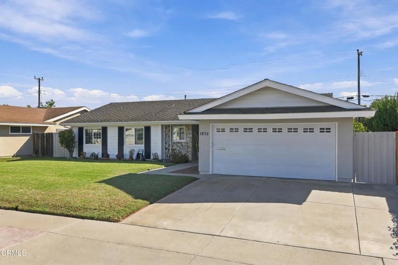 1852 Weston Circle