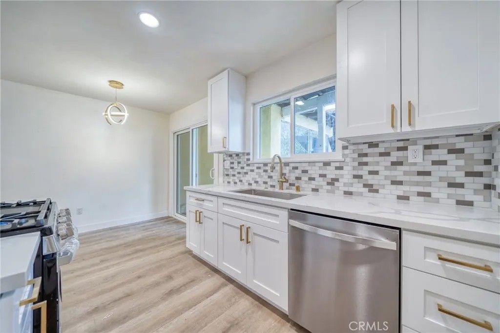 Photo of 2617 Morningside Street, Pasadena, CA 91107 (MLS # OC26024058)