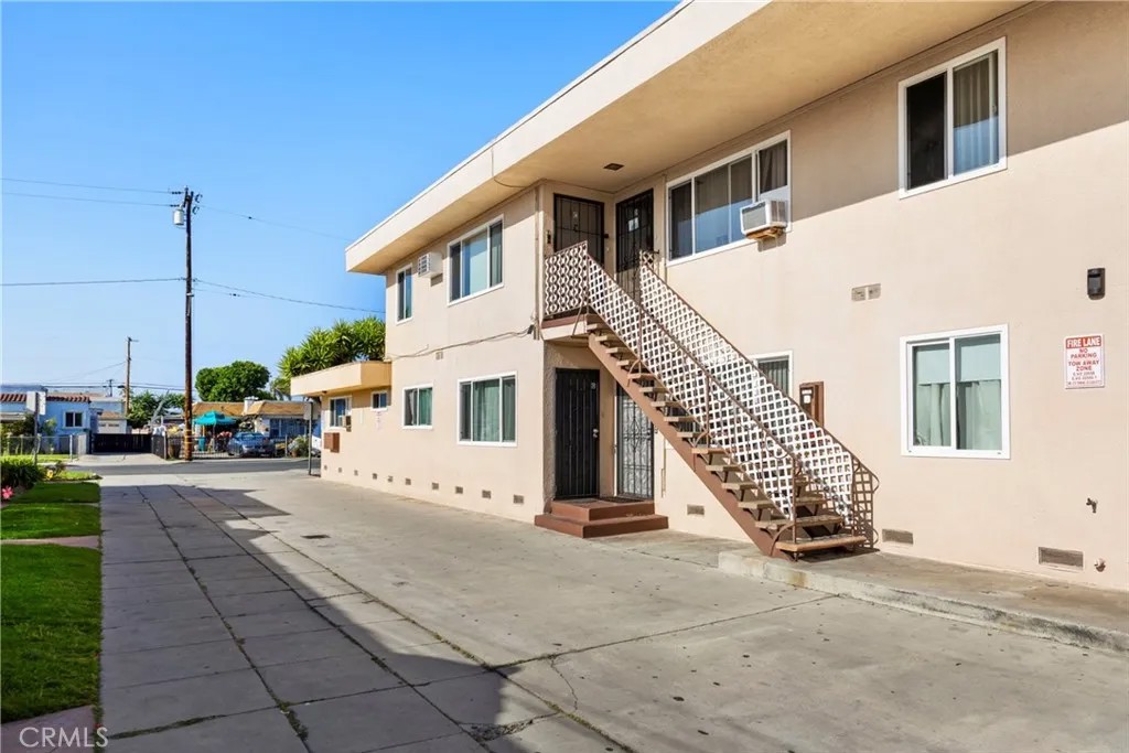 3516 Beechwood