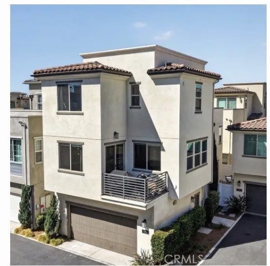 Photo of 592 S Motif ST, Anaheim, CA 92805 (MLS # OC26215897)