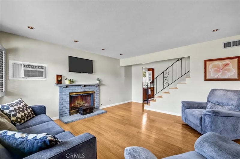 437 Portola