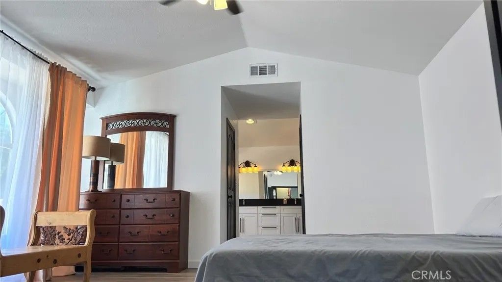 Photo of 41509 51st St, Quartz Hill, CA 93536 (MLS # GD26011728)