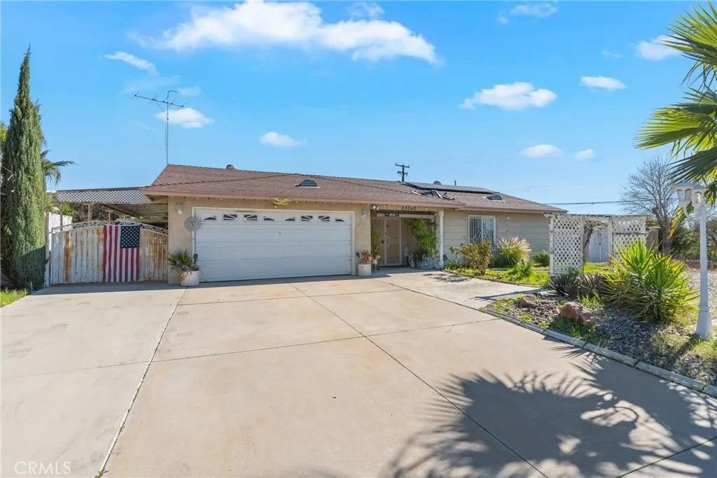 Photo of 29060 Griffith Dr, Menifee, CA 92586 (MLS # CV26008374)