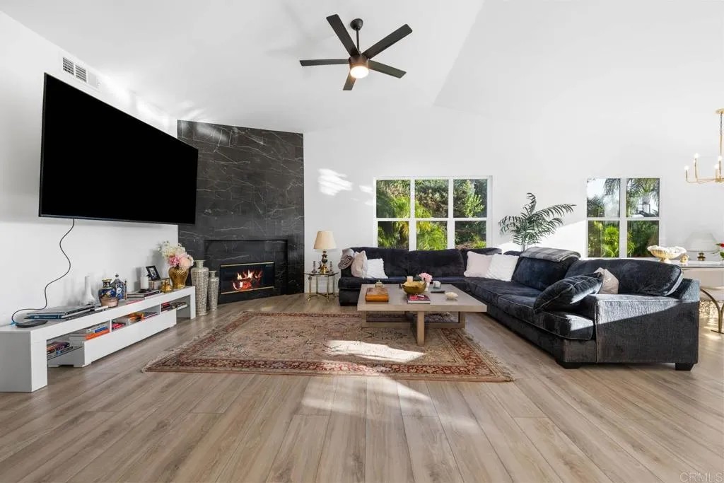 2027 Jenna Place