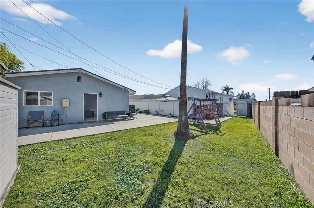 Photo of 9151 carl Ln, Garden Grove, CA 92844 (MLS # OC26039930)