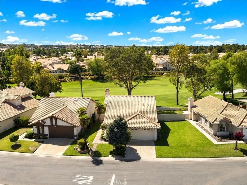 1107 Pauma Valley