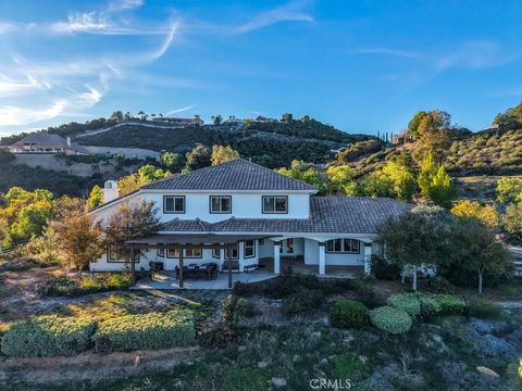 21100 Paseo Montana Murrieta CA 92562