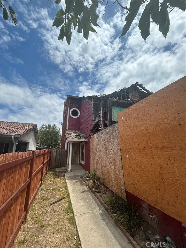 11896 Meadow Wood